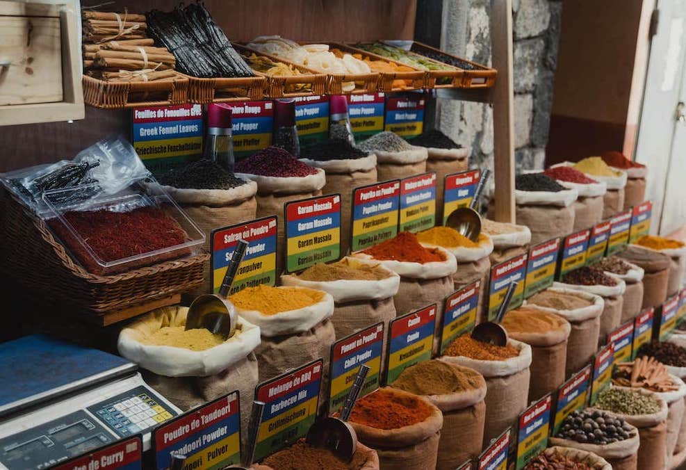 Gewürze auf dem Markt in Port Louis